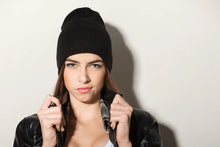 Load image into Gallery viewer, Silk Satin lined Beanie
